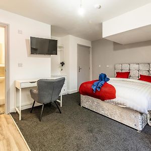 Double Room Private Bathroom